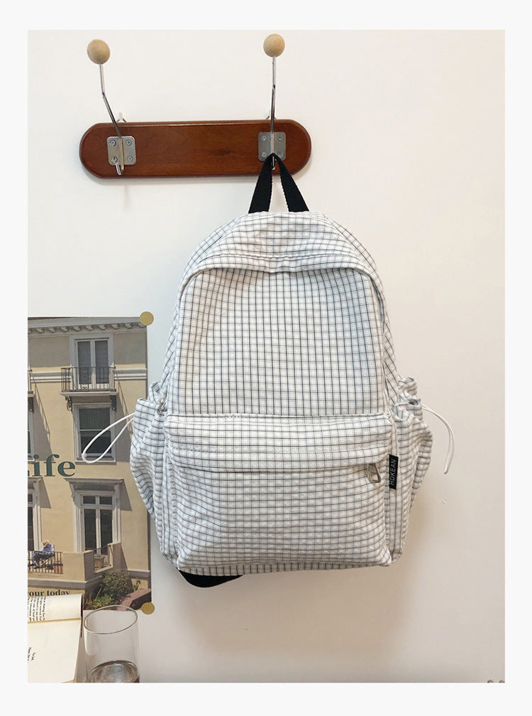 Gestreifter Muster Lässiger Schulrucksack