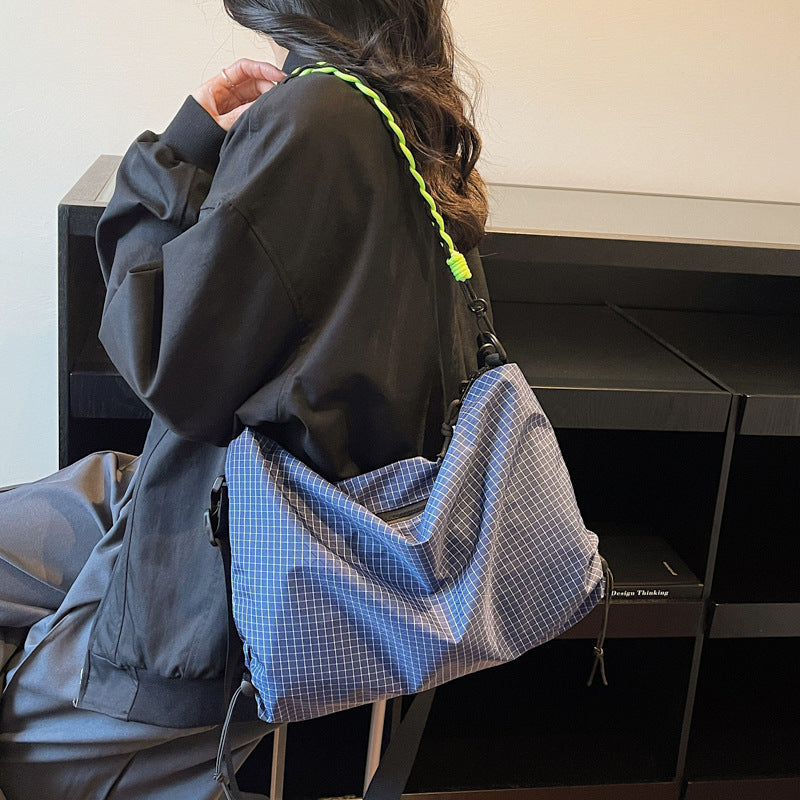 Multifunktionale leichte Sling-Tasche