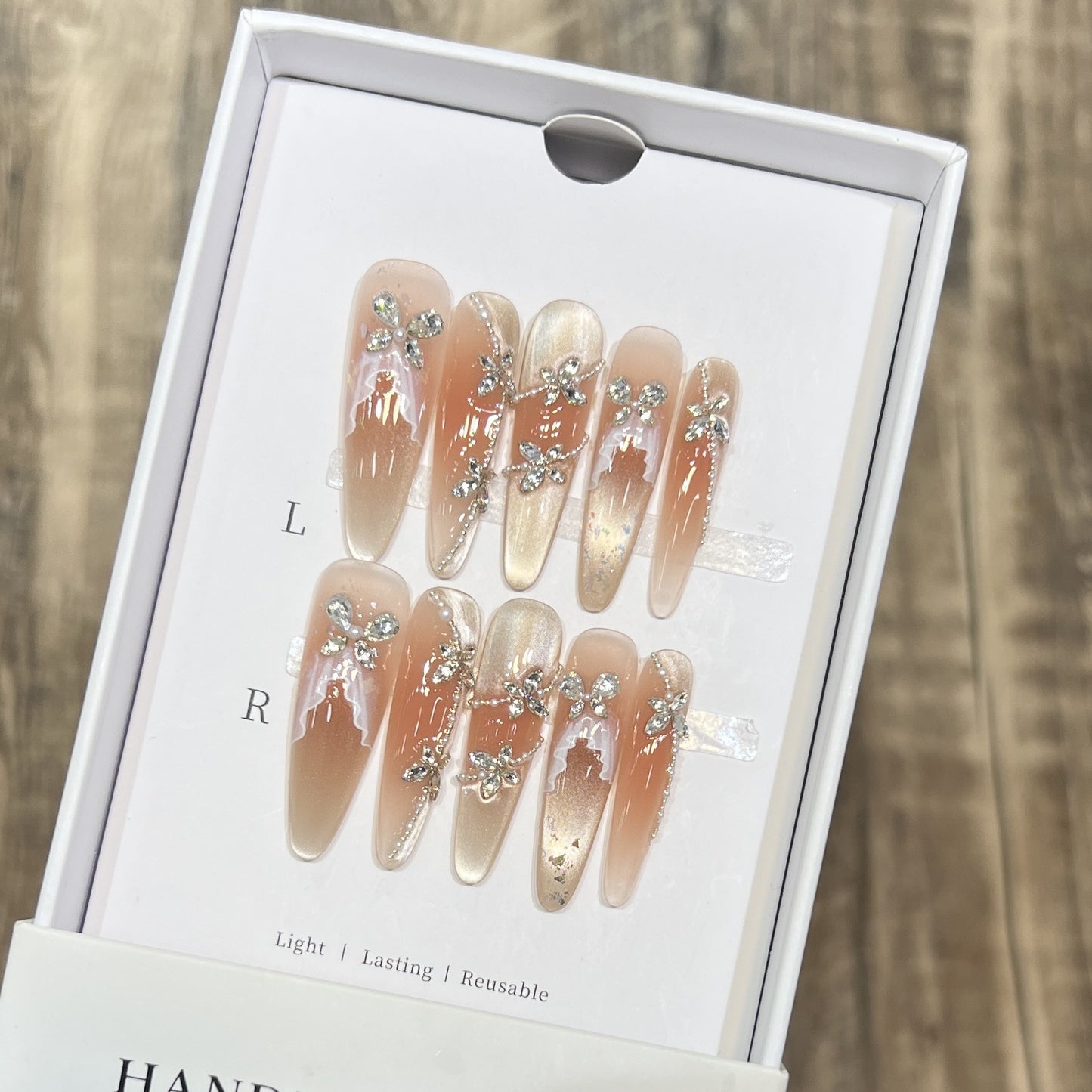 Dekorative Strass-besetzte Stiletto Druck-Nagelset Brehn