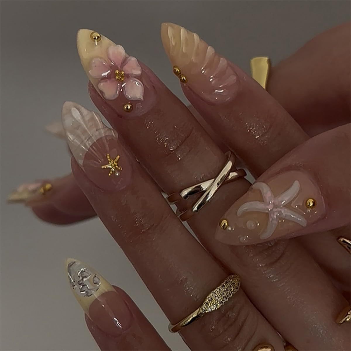 Premium Dekorativer Press-On Nagelset Brehn