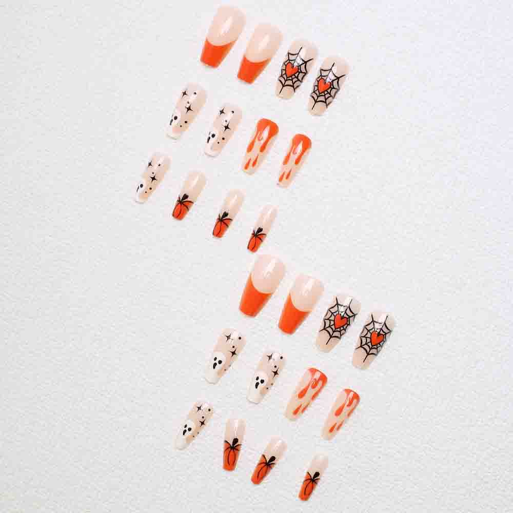 Halloween-inspirierte Press-On Nagelkunst Brehn