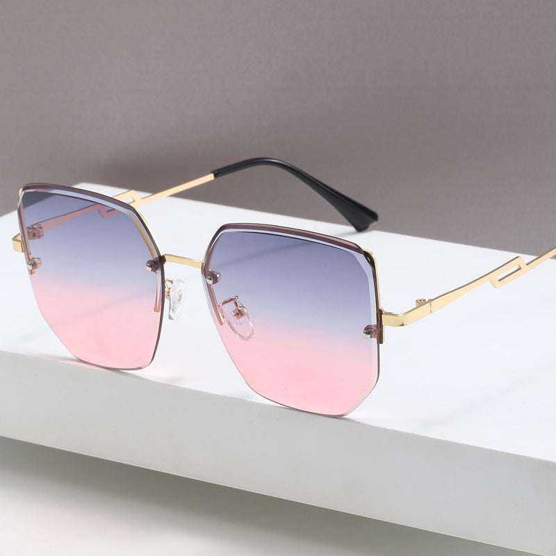 Damen geometrische Designer-Sonnenbrille mit verspiegelten Gläsern Brehn