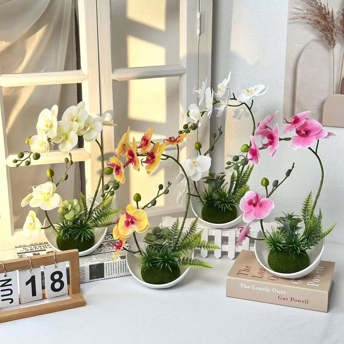 Elegante künstliche Orchideen-Blumenanzeige