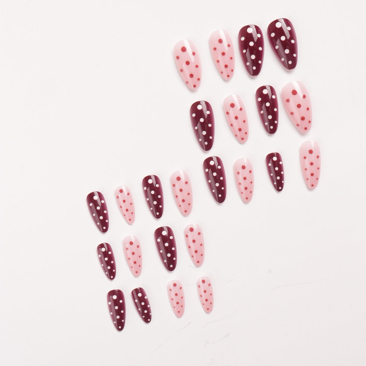 Polka Dot Nagelkunst Design Brehn