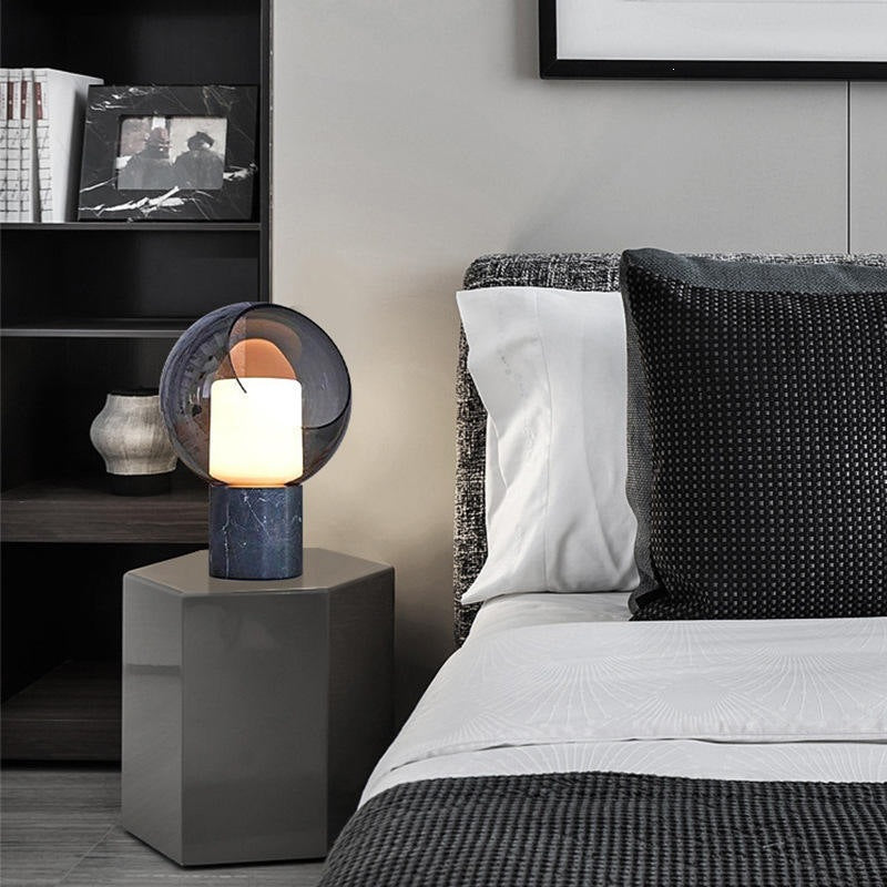 Moderne Skulpturale Tischlampe