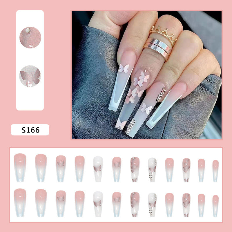 Kunstnagelset mit stilvollen Schmetterlingsverzierungen Brehn