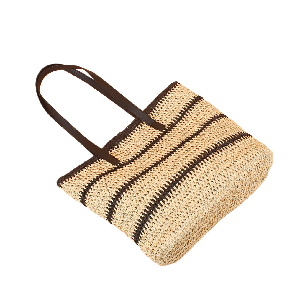 Trendige Strandtasche Aus Geflochtenem Bast mit Eleganten Ledergriffen Brehn