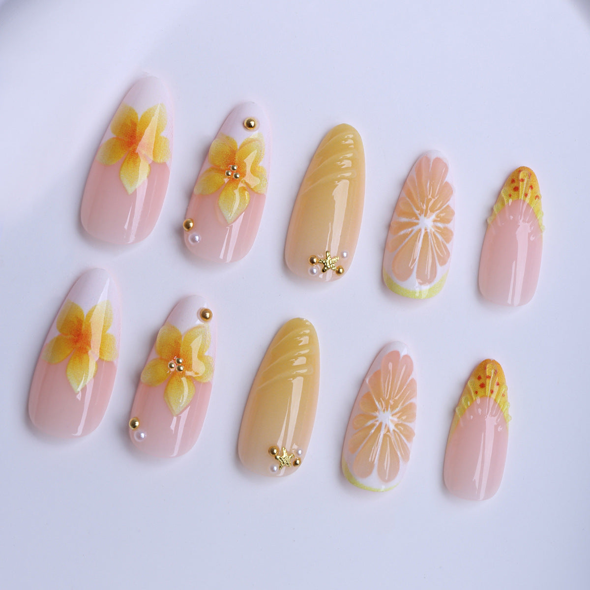 Kunstnägel mit Verspieltem Obst-Design Brehn