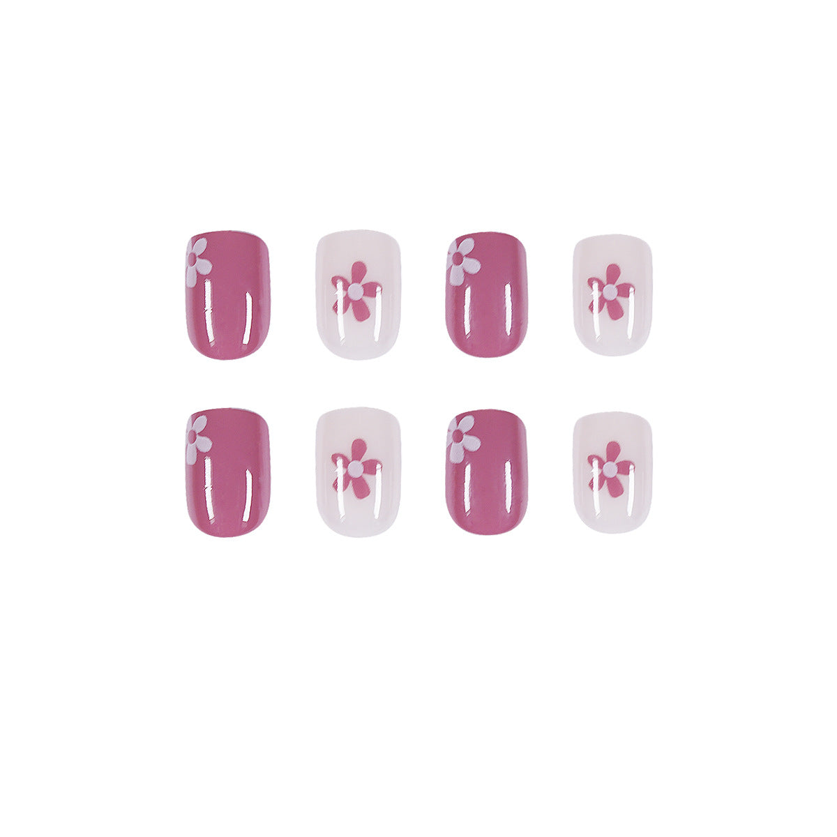 Kunstvolle Nagelkunst mit Blumenelementen Brehn