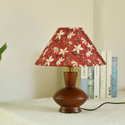 Blumenmuster Tischlampe