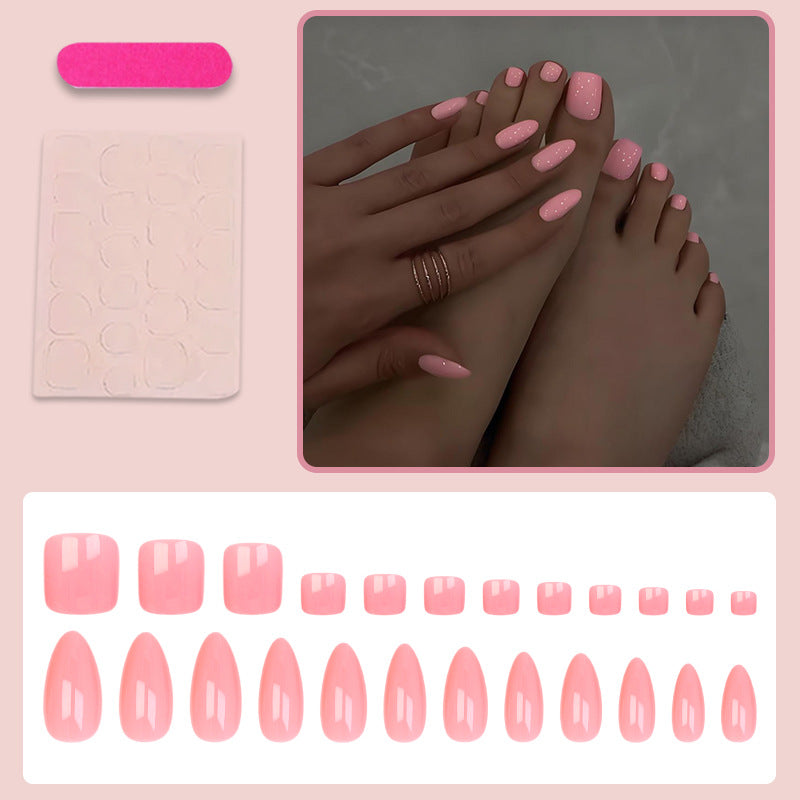 Kunstnagelset mit eleganten Hochglanz-Fingernägeln und Fußnägeln Brehn