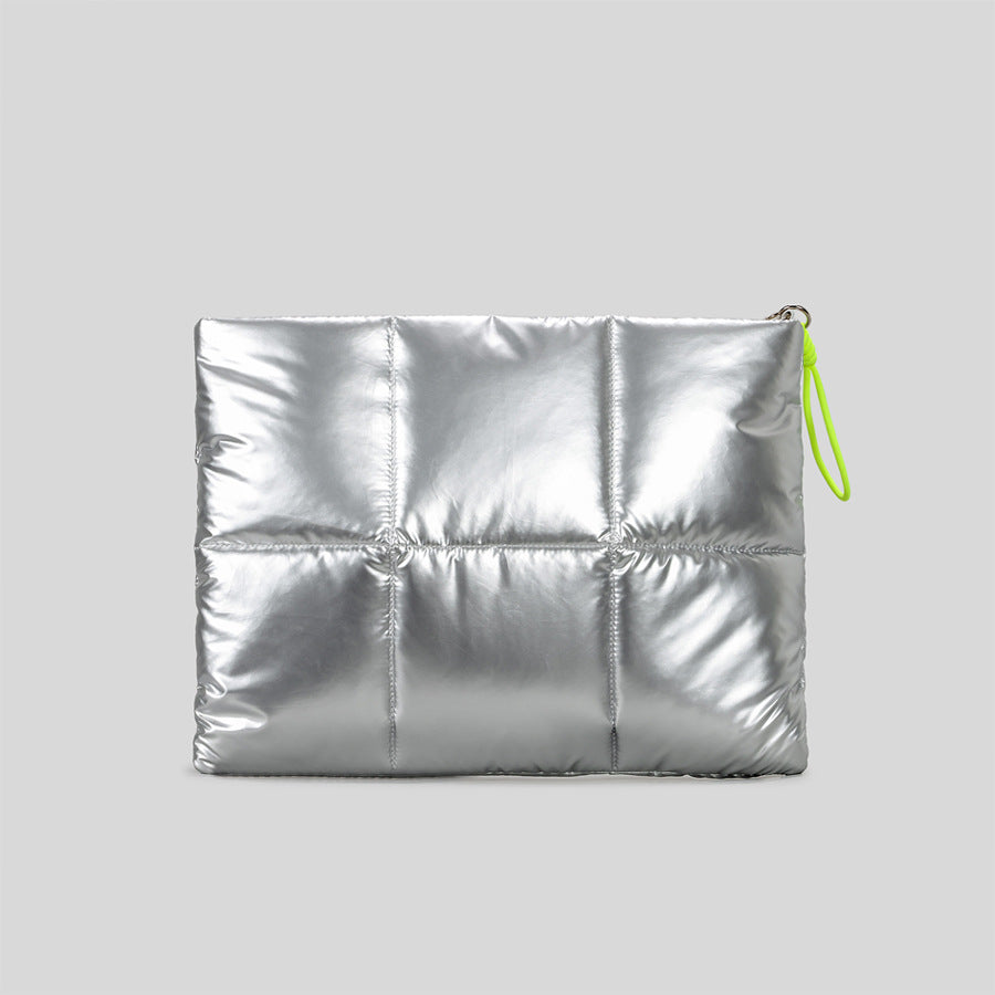 Gepolsterte Tech Clutch Tasche