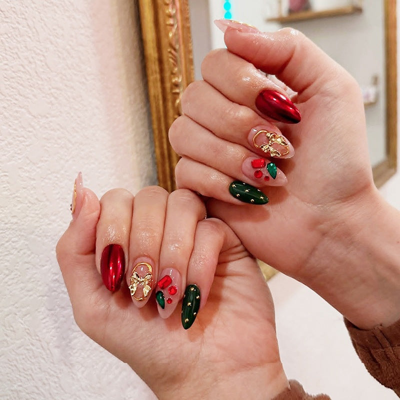 Kunstnagelset mit luxuriöser Weihnachtsdekoration Brehn