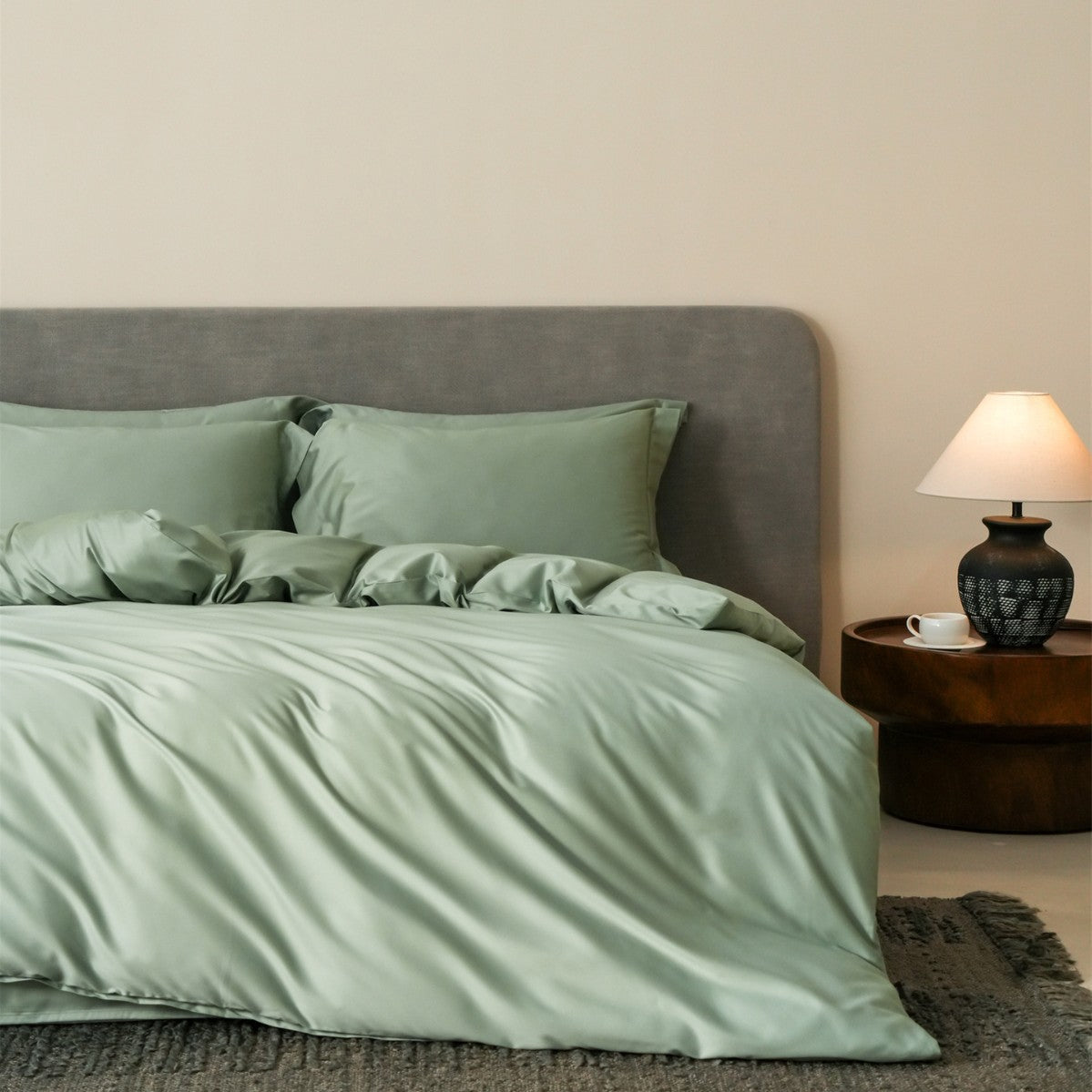 Seiden-Satin Bettbezug Set mit tiefen Taschen und Eckenbindungen