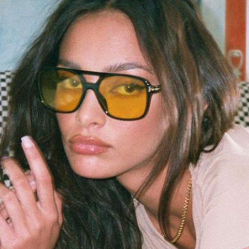 Damen elegante geometrische Sonnenbrille mit stilvollem Rahmen Brehn