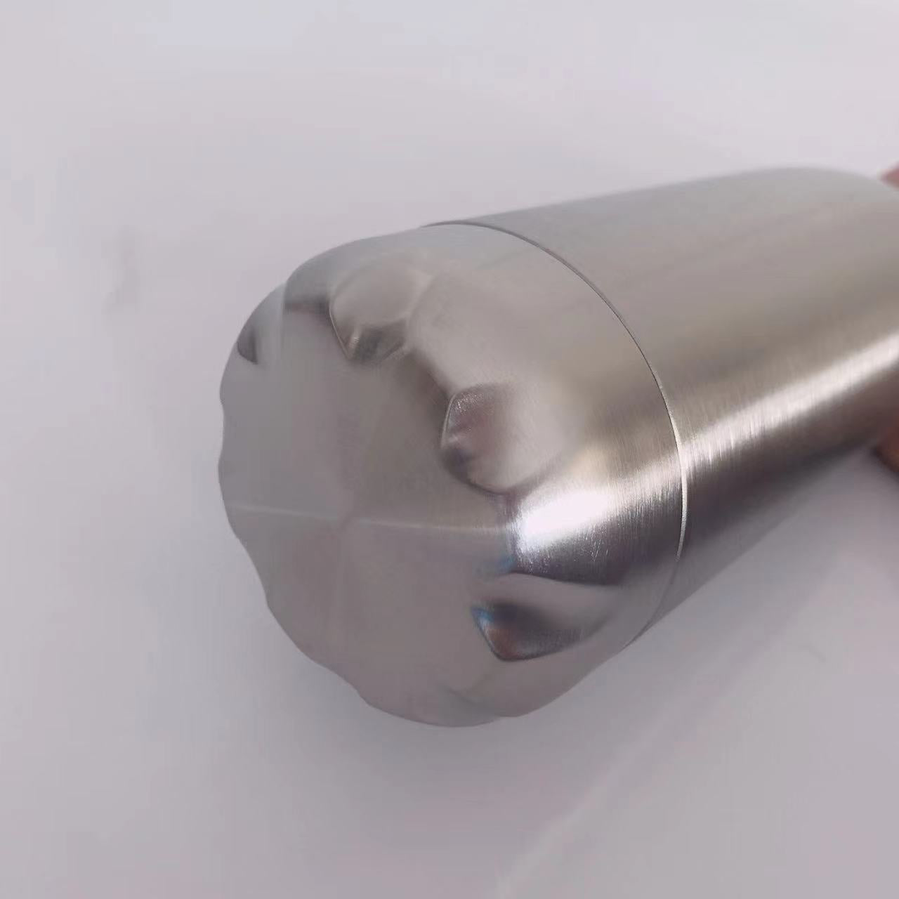 Isolierte Edelstahl-Wasserflasche Brehn
