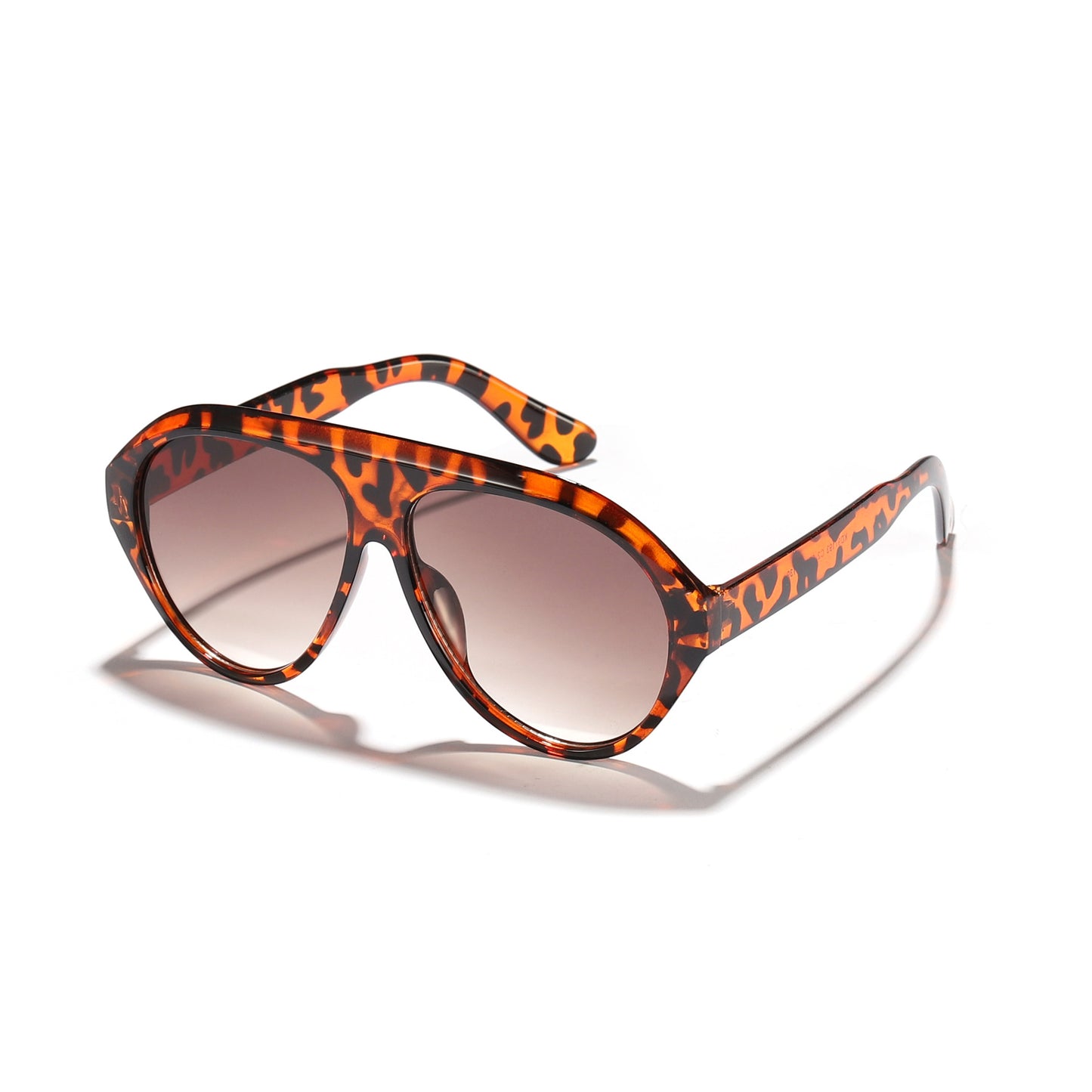 Damen Sonnenbrille mit markantem Design und innovativem Rahmen Brehn