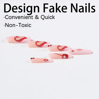 Kunstnagelset mit romantischen Herzmotiven und funkelnden Strassverzierungen Brehn