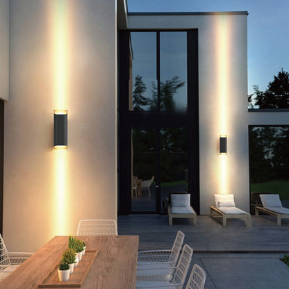 Moderne LED Außenwandlampe