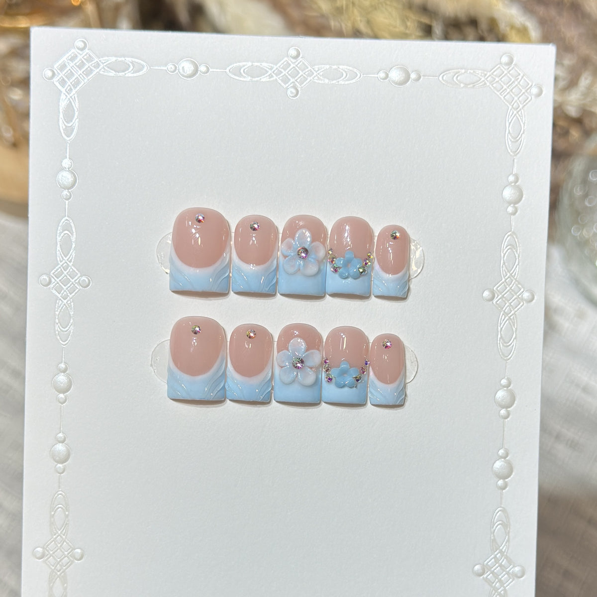 Floral Fantasy Press-On Nail Art Set Brehn