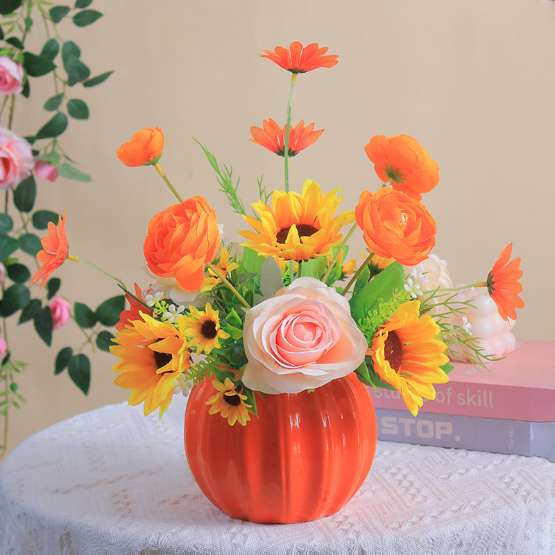 Dekorativer Kürbis Blumentopf