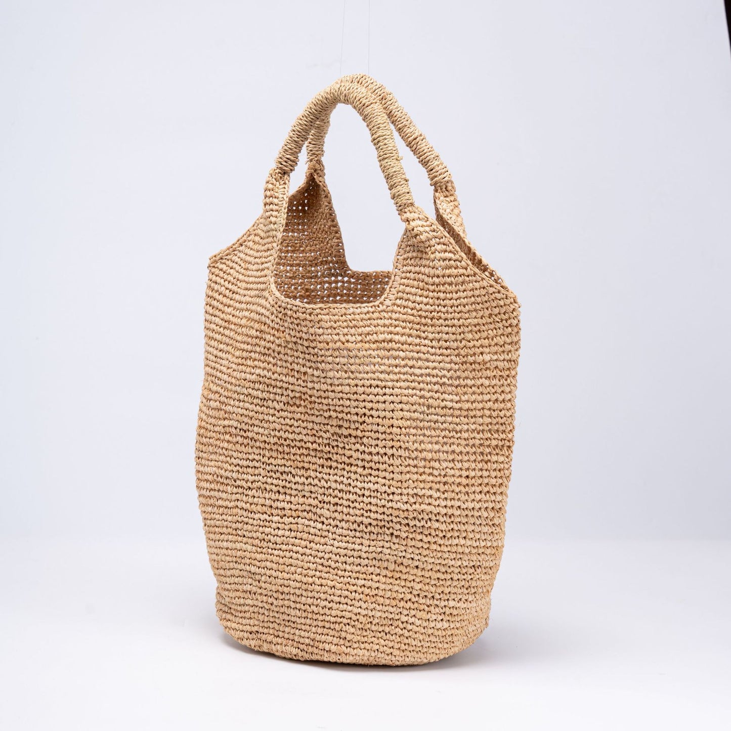 Handgefertigte Basttasche mit Modernen Akzenten Brehn