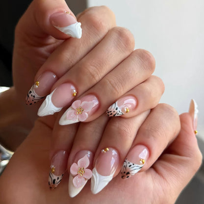 Artistic Nail Art Brehn