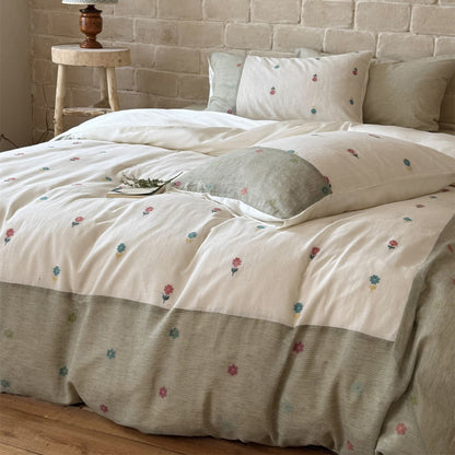 Florales Patchwork Baumwoll-Leinen Bettdeckenbezug Set mit gesticktem Zweigmotiv