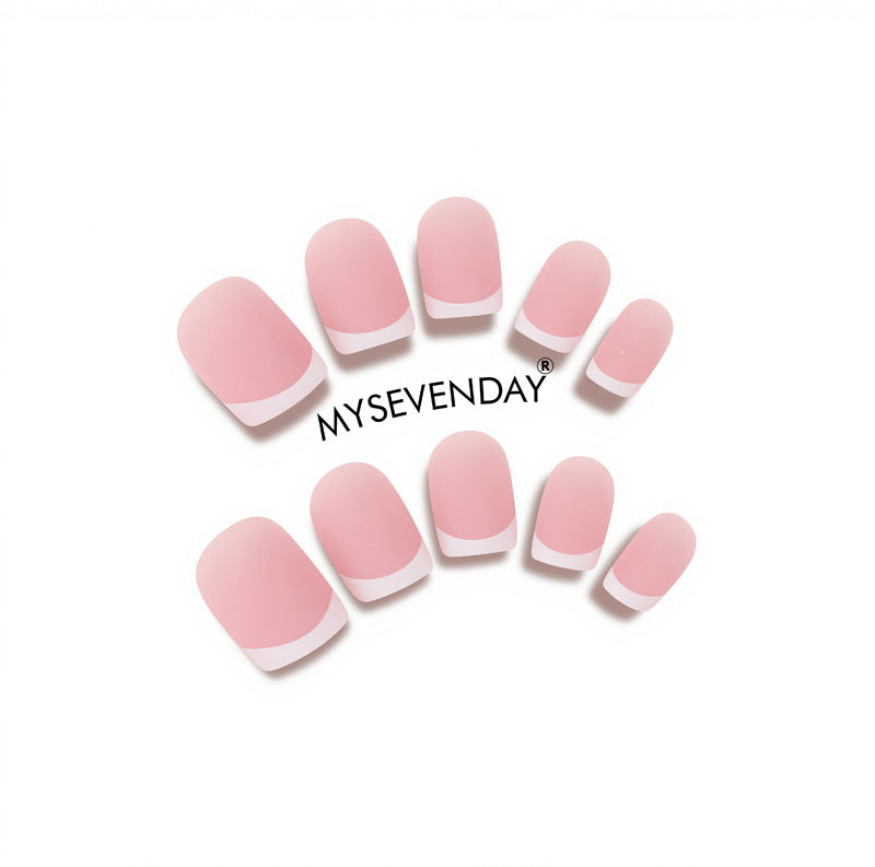 Matte French Tip Press-On Nail Set Brehn