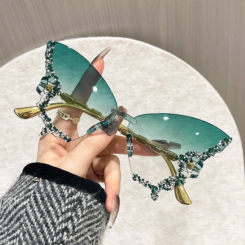 Damen extravagante Sonnenbrille mit Kristallverzierungen Brehn