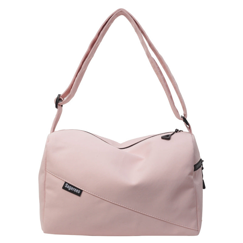 Designer Tragetasche Mit Einzigartigem Schnitt Brehn