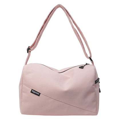 Designer Tragetasche Mit Einzigartigem Schnitt Brehn