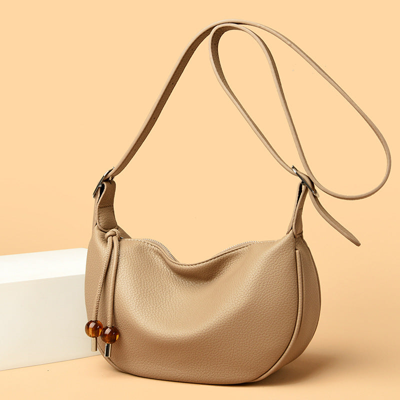 Lässige strukturierte Leder-Slingtasche Brehn