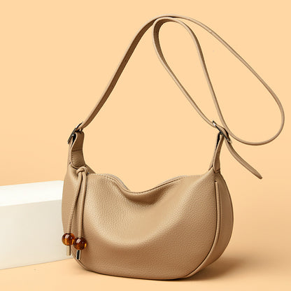 Lässige strukturierte Leder-Slingtasche Brehn