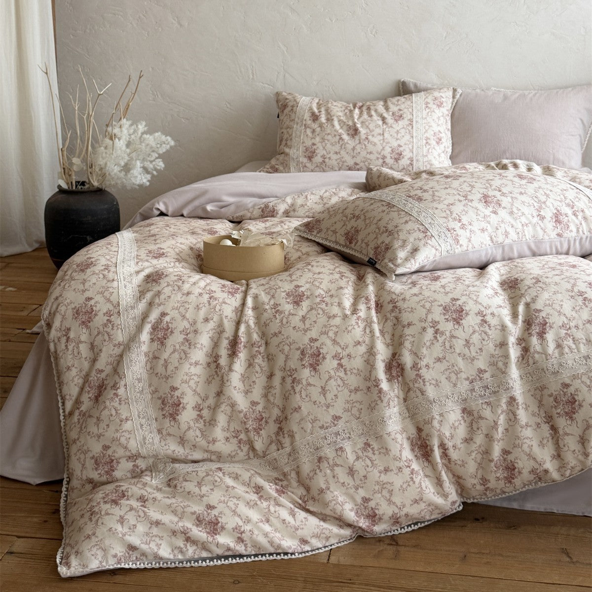 Vintage Toile Baumwolle Bettbezug Set mit Spitzeneinlage und wendbarem einfarbigem Rücken