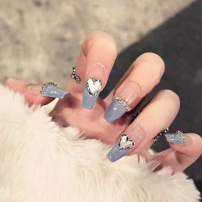 Dekoratives florales Press-On-Nagelkunst-Set Brehn