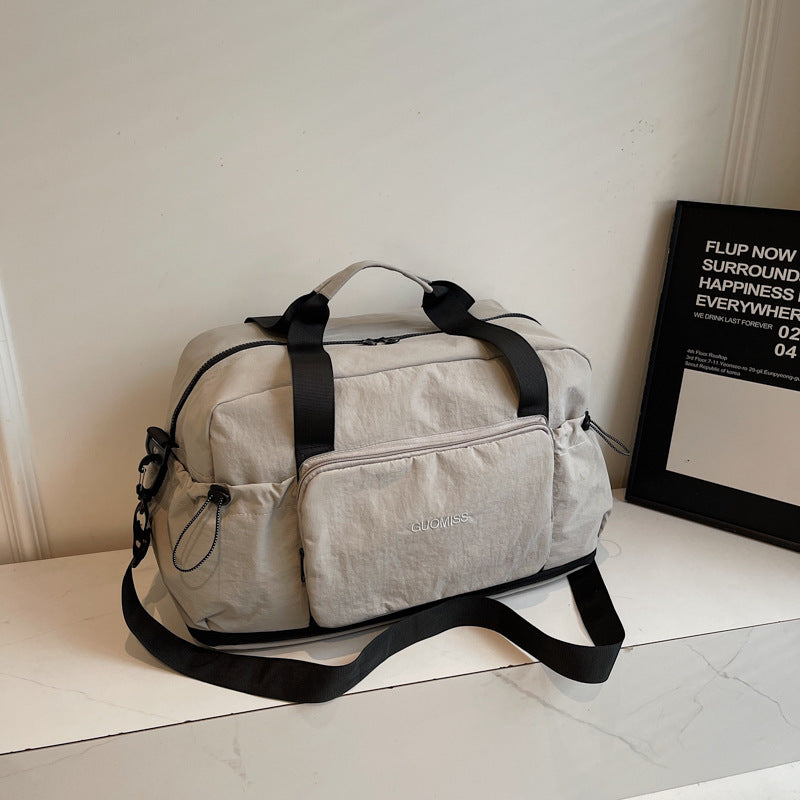 Kompakte Mehrfachtaschen-Reise-Duffle