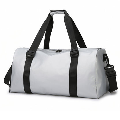 Sportliche Reisetasche Mit Wasserabweisendem Material Und Mehreren Fächern Brehn