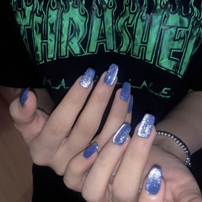 Glitzernde Funkel-Press-On-Nägel Brehn