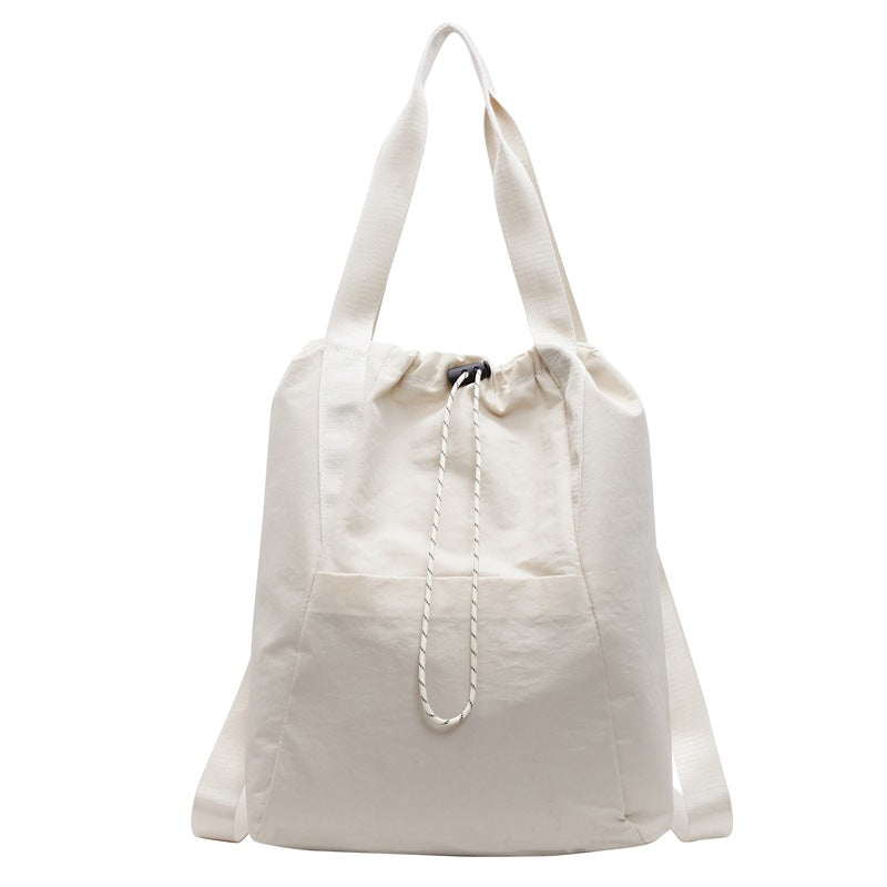 Schultertasche Mit Verstellbarem Tragegurt Brehn