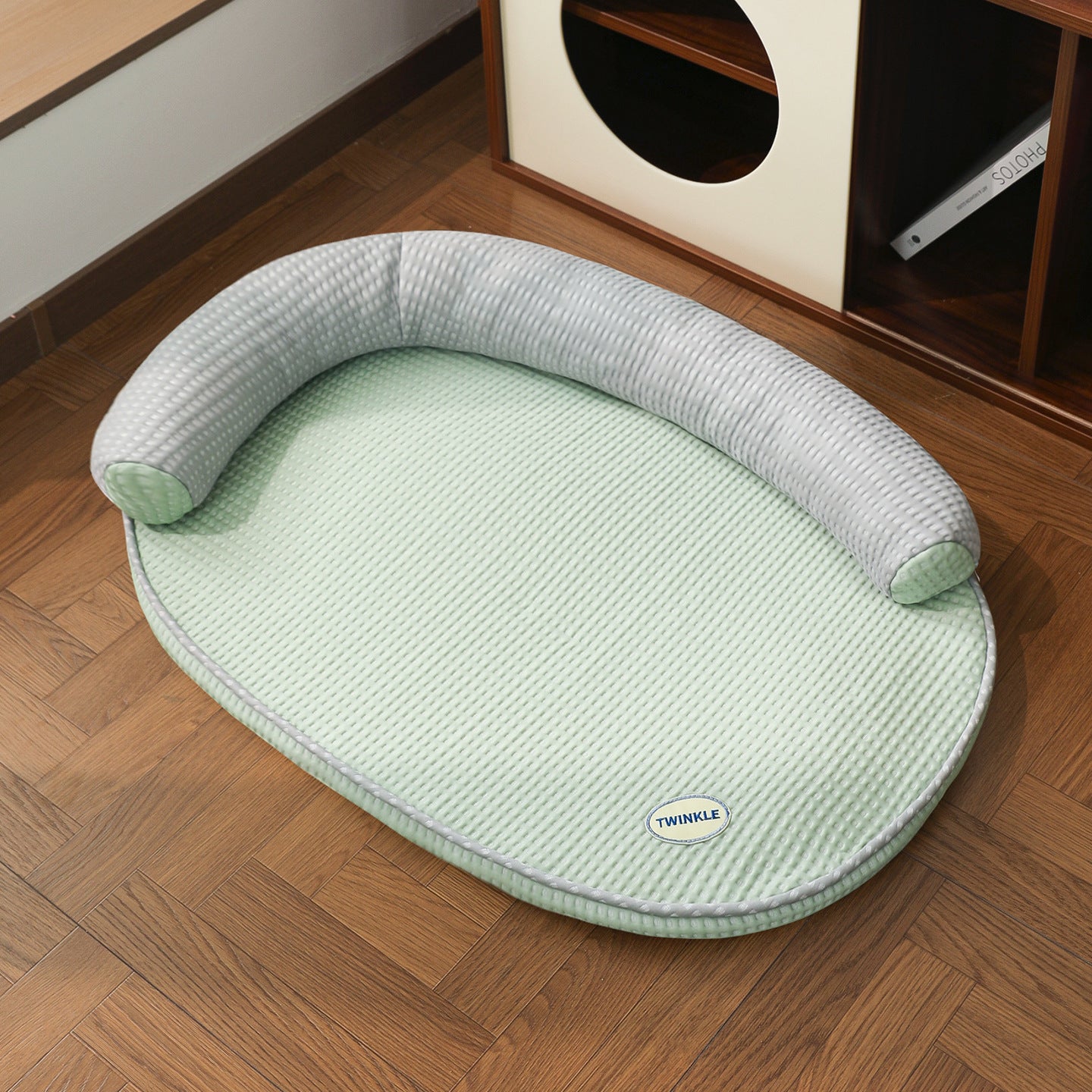 Unisex nan kühlendes orthopädisches Katzenbett mit Nackenrolle Brehn