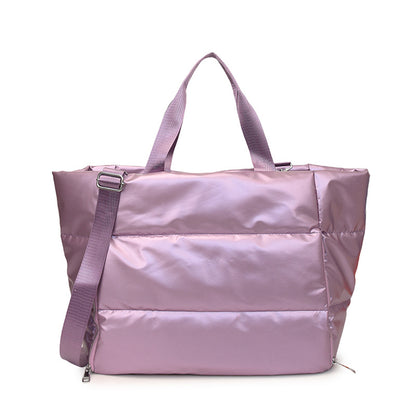 Stylish Minimalist Weekend Bag