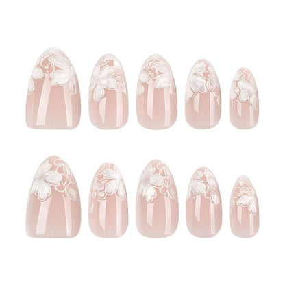 Elegante florale Nagelkunst