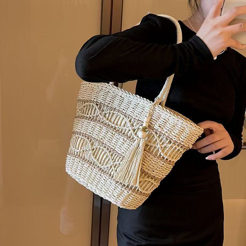 Handtasche mit Geflochtenen Details Brehn