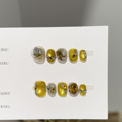 Glamouröse mit Strass verzierte Press-On Nägel