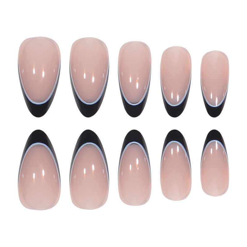 Elegante französische Tipp Nagelverlängerungen Brehn