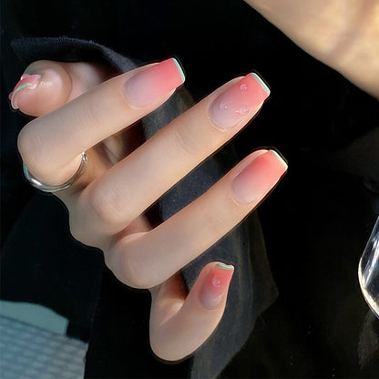 Kunstvolle und elegante Nageldesigns Brehn