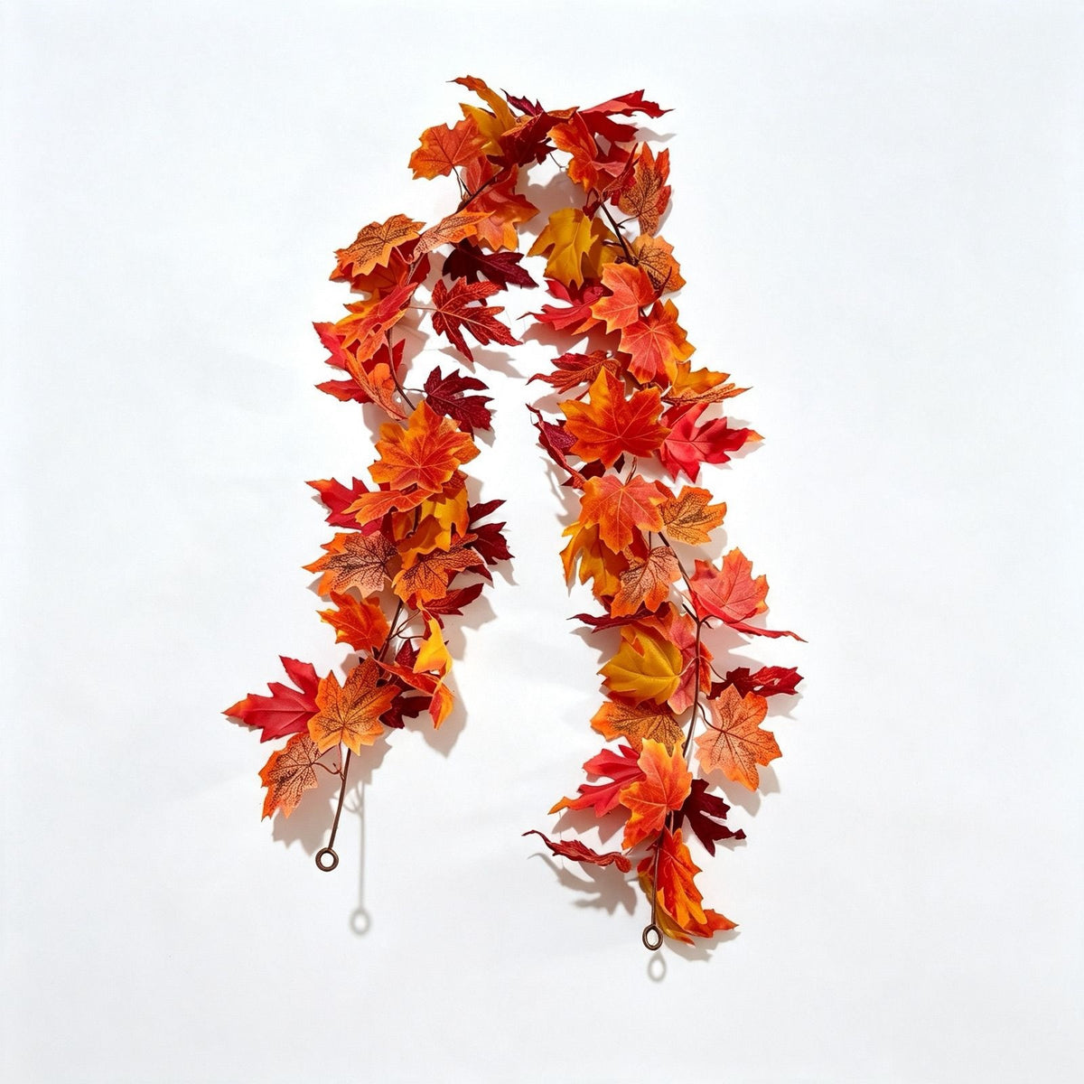Dekorative Herbstblattgirlande