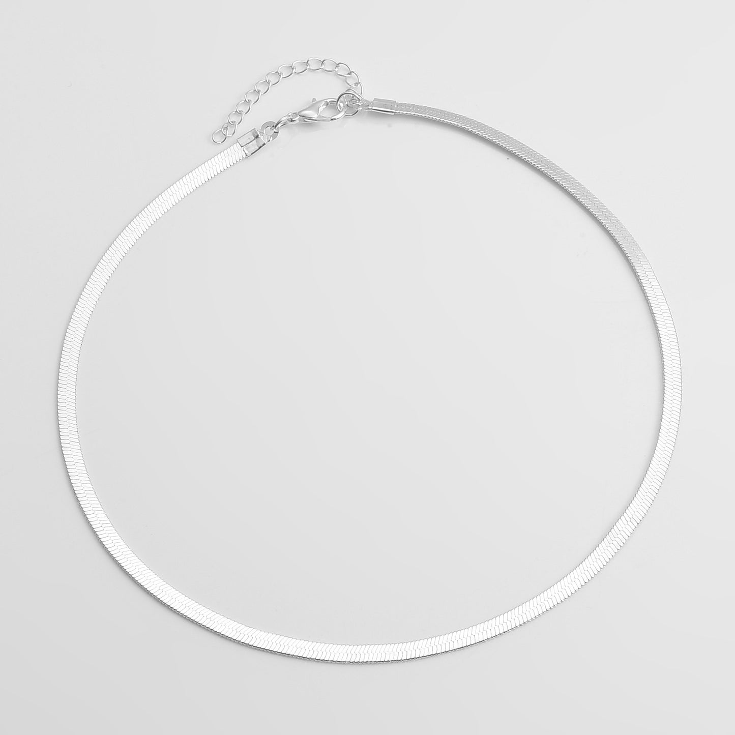 Sleek Snake Chain Necklace Brehn