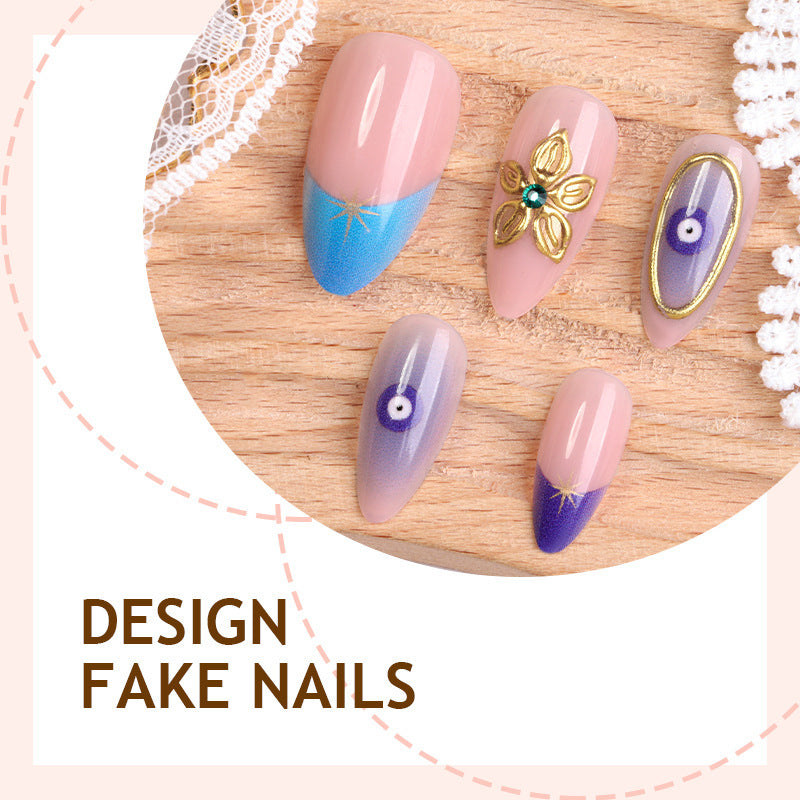 Kreatives Kunstnagelset Brehn